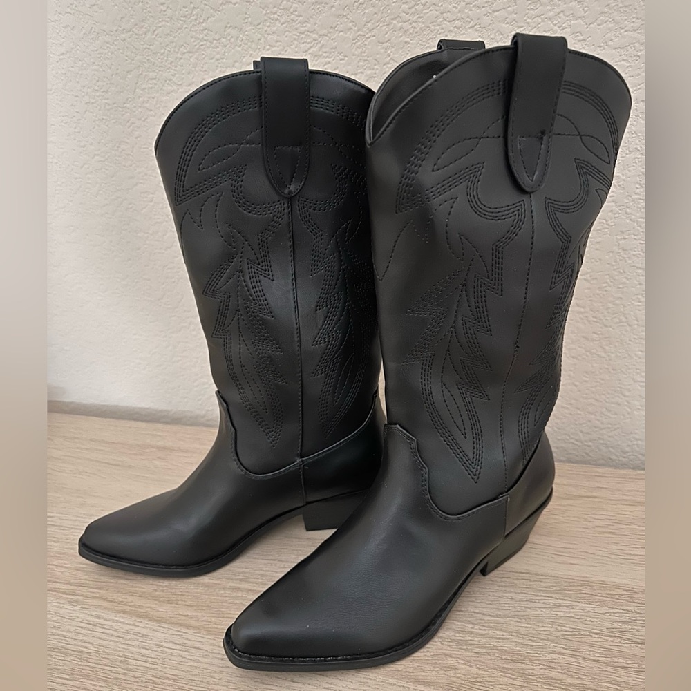 Madden Girl Redford Western Boots
